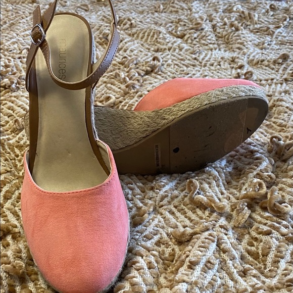 Wedges - Picture 2 of 4